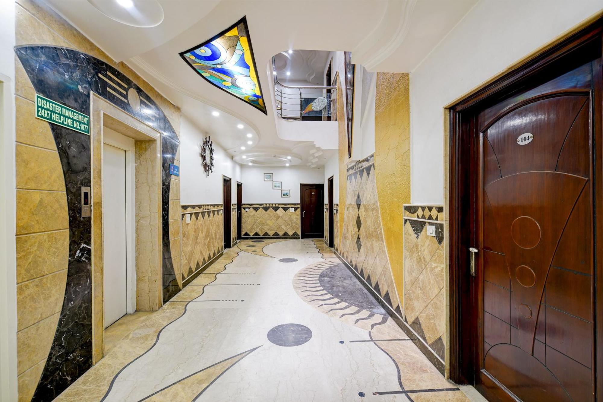 Hotel Legend International - 02 Mins From Station 3*